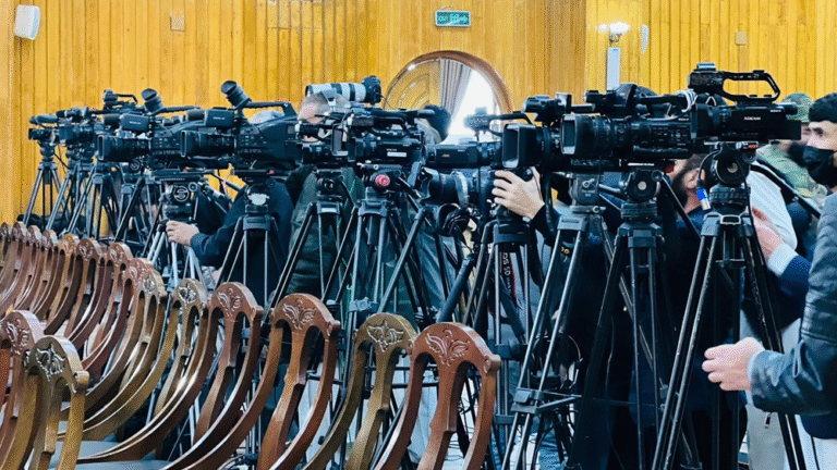 تحول، امید و سقوط؛ نمایش مستندی از نظام رسانه‌ای افغانستان در برلین 